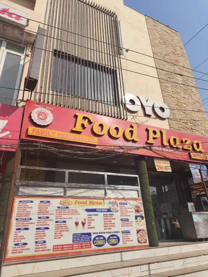 Hotel O Food Plaza Zirakpur Zewnętrze zdjęcie